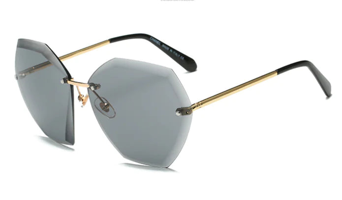 Sunglasses with Polarized Ocean Lenses