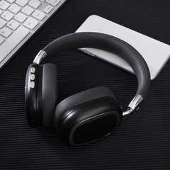 Wireless Bluetooth Headphones w Subwoofer