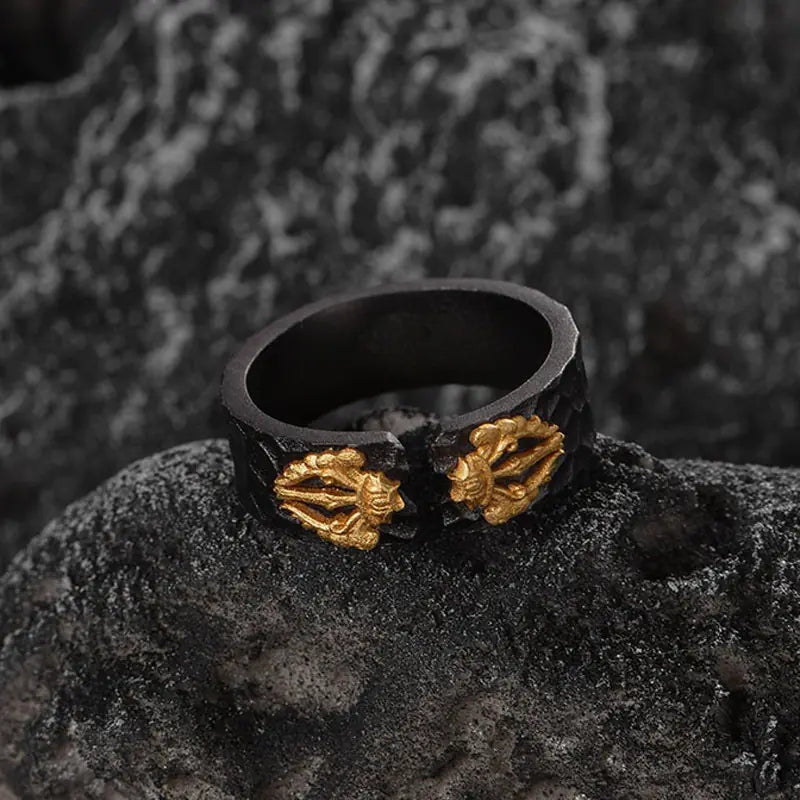 Retro Adjustable Ring