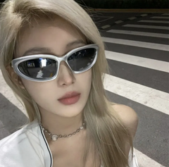 Retro Punk Hot-Look Sunglasses