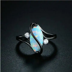 Women's Luxurious Opal Ring